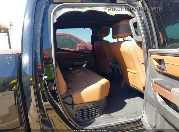 5TFMC5DB2RX079502 2024 TOYOTA TUNDRA HYBRID Черный Вид наклейки с VIN-кодом
