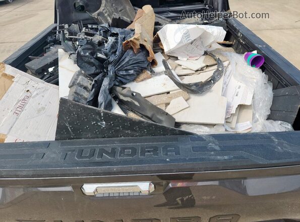 5TFMC5DB3PX026482 2023 TOYOTA TUNDRA Gray VIN կոդի պիտակի տեսք