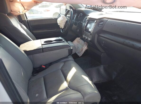 5TFRY5F10MX277175 2021 TOYOTA TUNDRA White Vista interior delantera