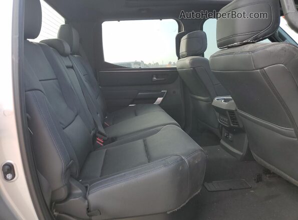 5TFWA5DB1RX237925 2024 TOYOTA LIMITED Серебряный Вид задних сидений
