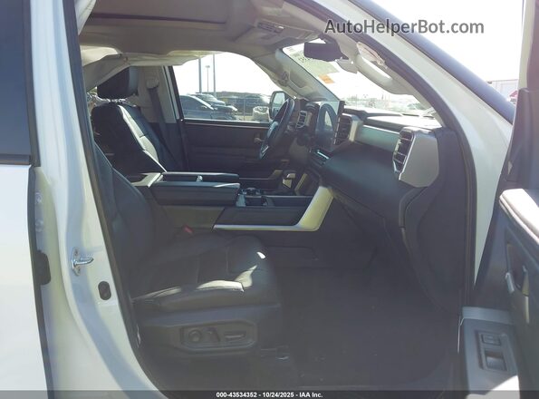 5TFWC5DB9RX065024 2024 TOYOTA LIMITED White Սալոնի դիմացի տեսք