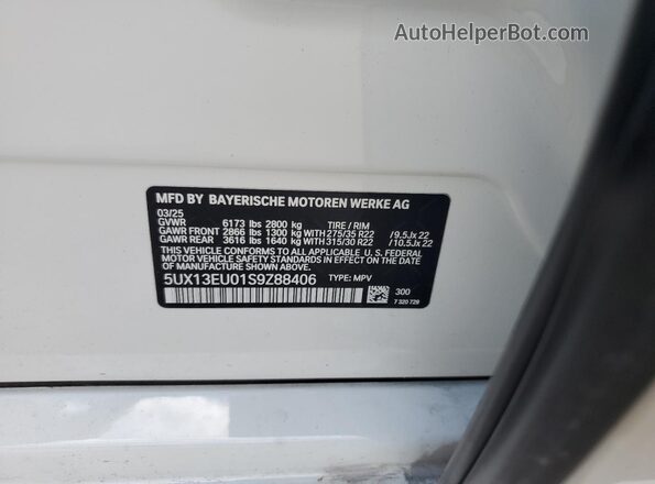 5UX13EU01S9Z88406 2025 BMW X5 White Vista del compartimento del motor