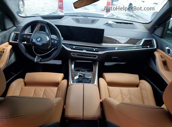 5UX13EU05S9W71454 2025 BMW X5 Gray 