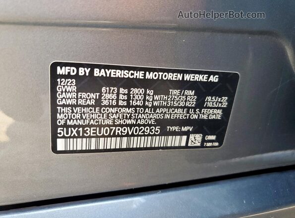 5UX13EU07R9V02935 2024 BMW X5 Silver 