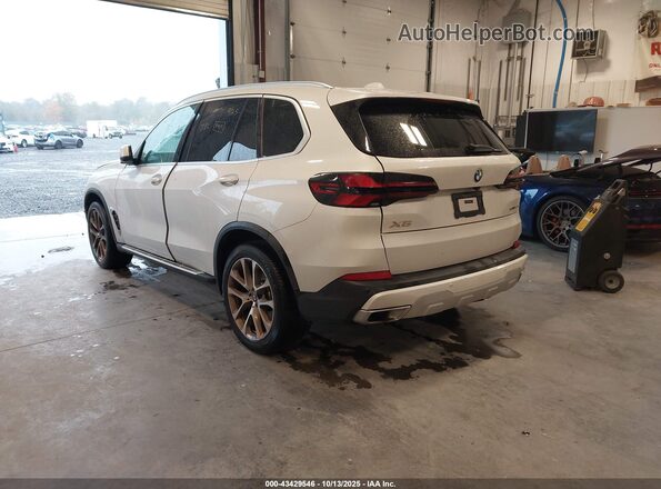 5UX13EU09R9T47935 2024 BMW X5 White Հետևի ձախ