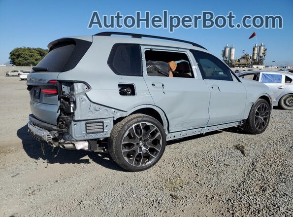 5UX23EM02S9X78997 2025 BMW X7 Gray Задня права чверть