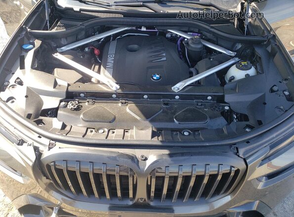 5UX23EM03P9P36426 2023 BMW X7 Green Widok komory silnika