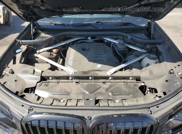 5UX23EM08S9W58217 2025 BMW X7 Черный Вид подкапотного пространства