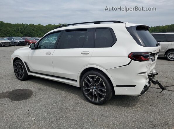 5UX23EM09P9R84972 2023 BMW X7 White Trasero izquierdo