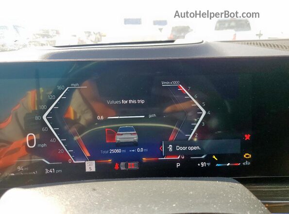 5UX23EM0XP9R88996 2023 BMW X7 White Вид щитка приладів