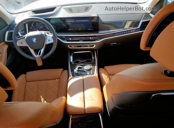 5UX23EM0XP9R88996 2023 BMW X7 White Вид панелі приладів