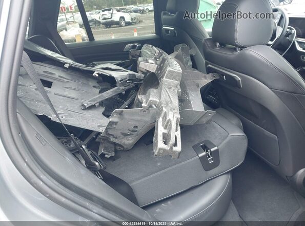 5UX23EU01R9W15896 2024 BMW X5 Gray VIN sticker view