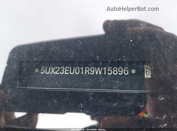 5UX23EU01R9W15896 2024 BMW X5 Gray 