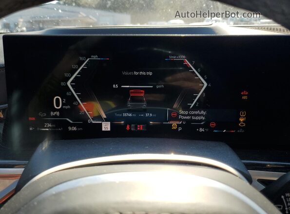 5UX23EU02R9T97063 2024 BMW X5 Gray ხელსაწყოთა პანელის ხედი
