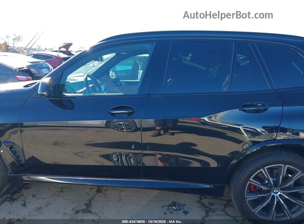 5UX23EU03R9U30989 2024 BMW X5 Black 