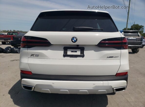 5UX23EU05S9008440 2025 BMW X5 White Հետևի տեսք