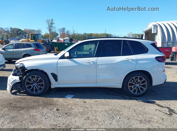 5UX23EU09S9Z07950 2025 BMW X5 White Vista interior de 360 grados