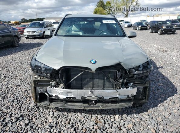 5UX23EU09S9Z67906 2025 BMW X5 Серебряный Вид спереди