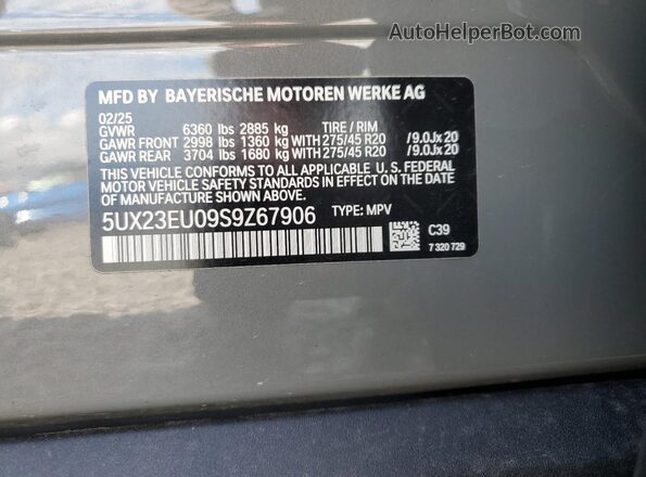 5UX23EU09S9Z67906 2025 BMW X5 Серебряный Панорамный вид салона 360°