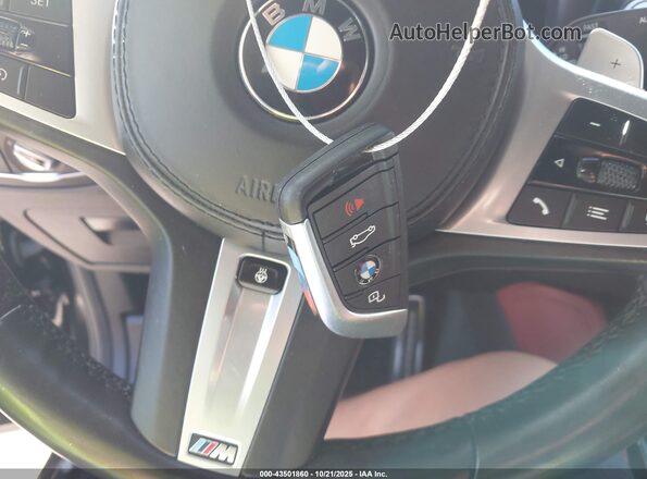 5UX2V1C04L9C56655 2020 BMW X4 Black Widok deski rozdzielczej