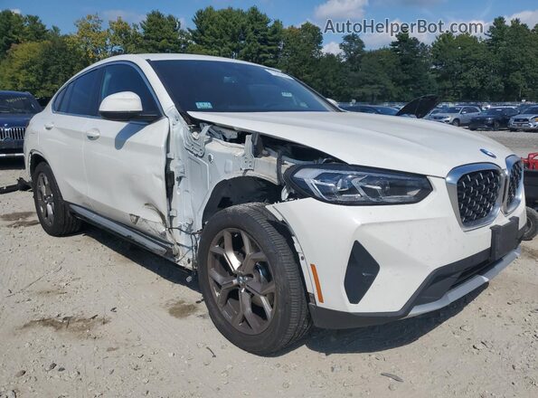 5UX33DT00N9K09666 2022 BMW X4 White 