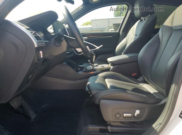 5UX33DT00N9K09666 2022 BMW X4 White 