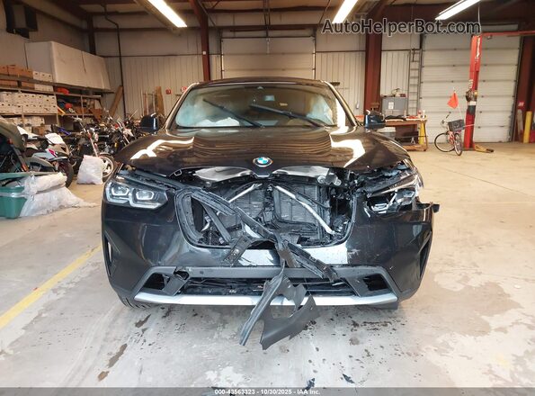 5UX33DT01R9V07584 2024 BMW X4 Black Widok deski rozdzielczej