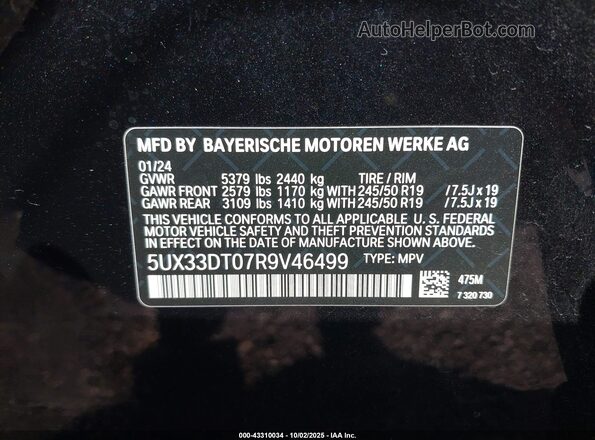 5UX33DT07R9V46499 2024 BMW X4 Black Widok komory silnika