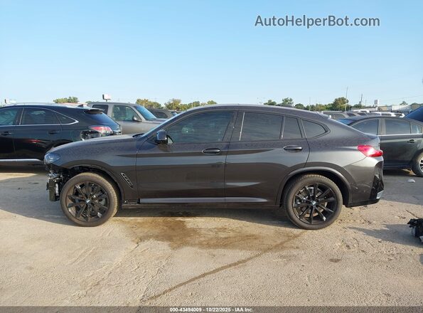 5UX33DT08S9084993 2025 BMW X4 Black 