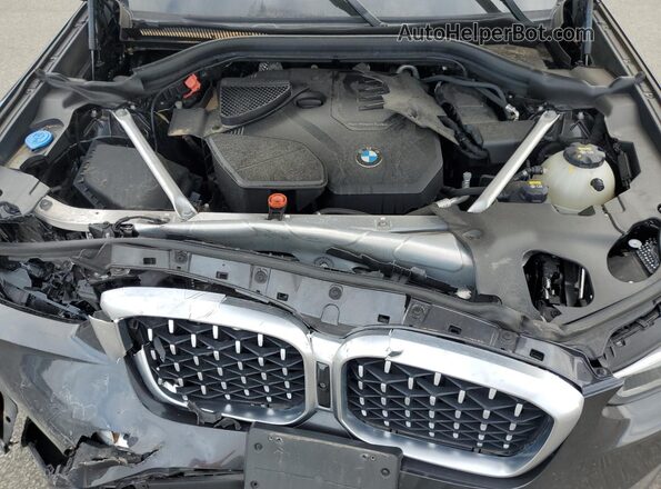 5UX33DT0XN9K71656 2022 BMW X4 Black Widok komory silnika