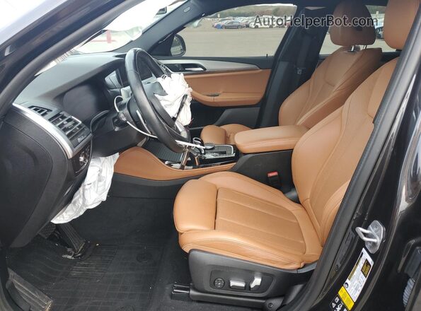 5UX33DT0XN9K71656 2022 BMW X4 Black Widok wnętrza z przodu