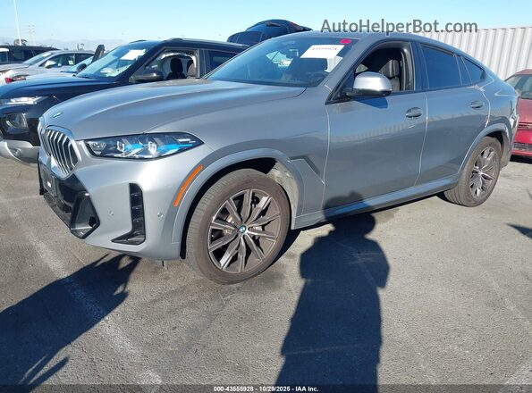 5UX33EX02S9W72761 2025 BMW X6 Gray წინა მარცხენა ხედი სამი მეოთხედიდან