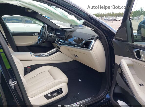 5UX33EX04R9V18045 2024 BMW X6 Black Front interior view