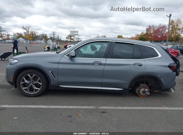 5UX43DP00P9S22726 2023 BMW X3 Gray Вид задньої частини салону