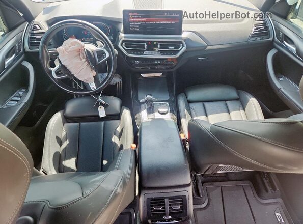 5UX43DP01P9P29585 2023 BMW X3 Blue Dashboard view