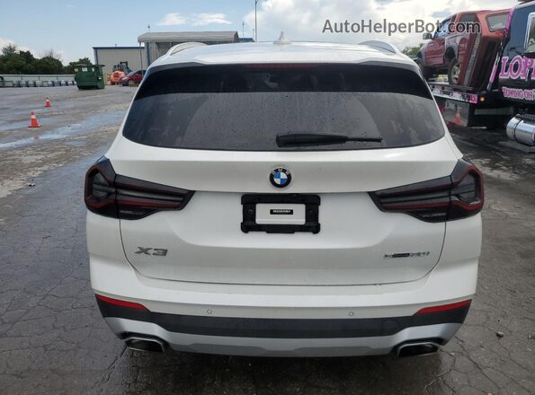 5UX43DP03N9L21344 2022 BMW X3 White Հետևի տեսք