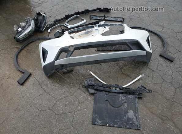 5UX43DP03N9L21344 2022 BMW X3 White VIN կոդի պիտակի տեսք