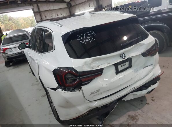5UX43DP05N9L83733 2022 BMW X3 Белый Задняя левая четверть