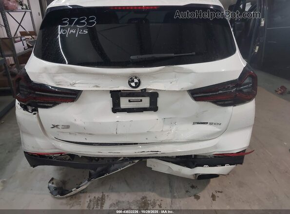 5UX43DP05N9L83733 2022 BMW X3 Белый Вид спереди