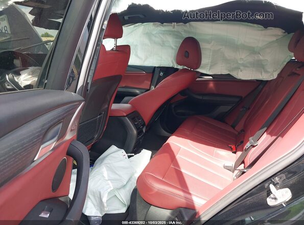 5UX43DP08N9J95188 2022 BMW X3 Black Vista de la etiqueta del VIN