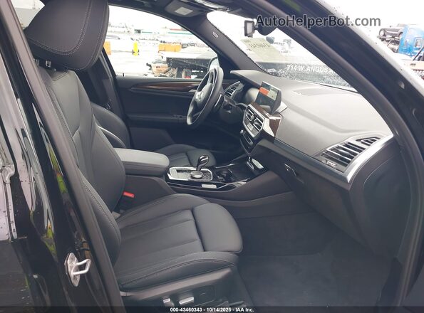 5UX43DP0XP9R49579 2023 BMW X3 Black Front interior view