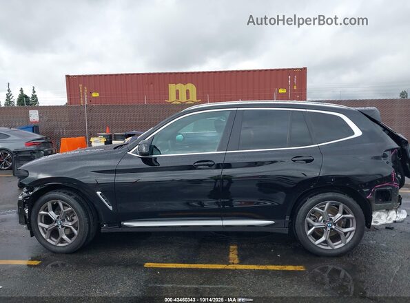 5UX43DP0XP9R49579 2023 BMW X3 Black 360 interior view