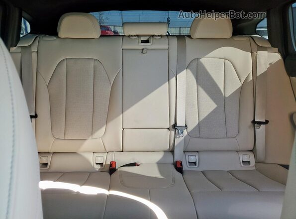 5UX43DT03N9L49652 2022 BMW X4 Серый Вид задних сидений