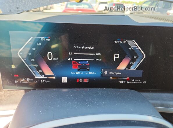 5UX43EU08S9Z09729 2025 BMW X5 Blue Instrument cluster view