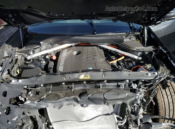 5UX43EU08S9Z18530 2025 BMW X5 Black Вид підкапотного простору