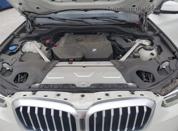 5UX53DP01N9J50324 2022 BMW X3 White Vista del compartimento del motor