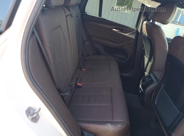 5UX53DP02R9W41345 2024 BMW X3 White Rear interior view
