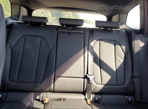 5UX53DP05N9K82082 2022 BMW X3 Blue Вид задніх сидінь