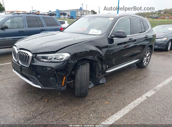 5UX53DP06N9M87362 2022 BMW X3 Черный Передняя левая четверть