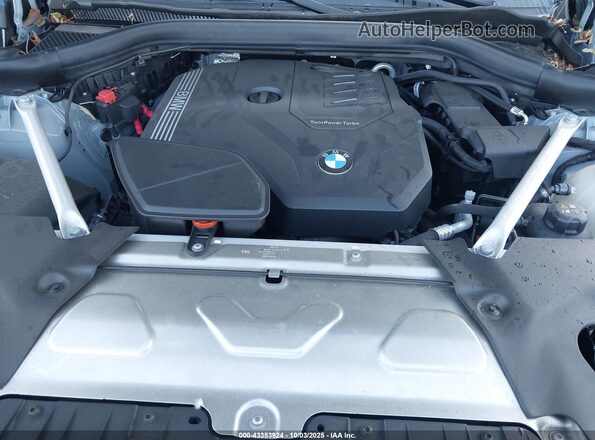 5UX53DP06R9V84549 2024 BMW X3 Gray Vista trasera